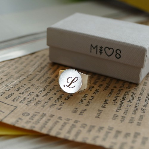 טבעת חותם עם חריטה- כסף 925 